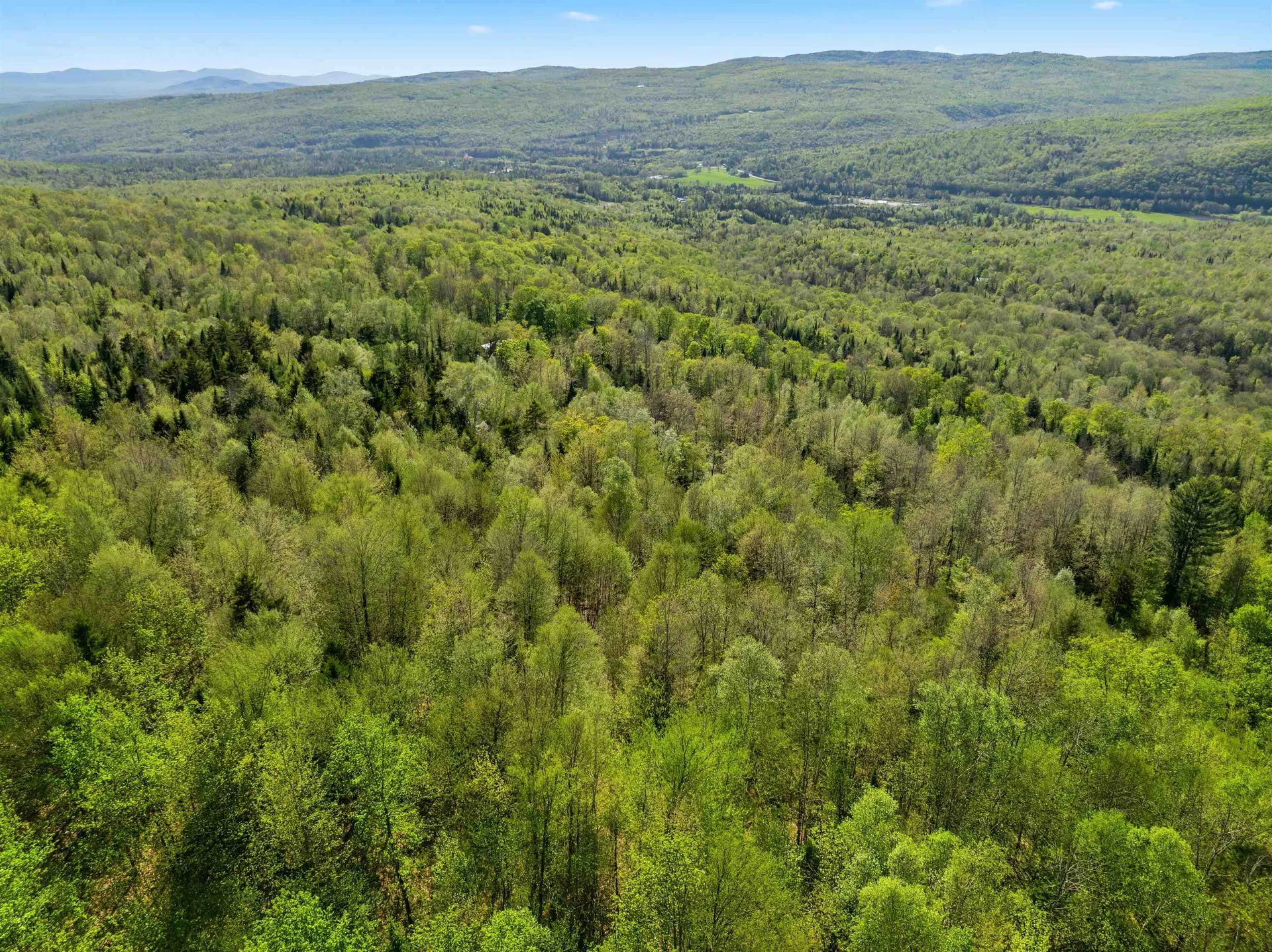 - South Jordan Hill Road Columbia NH 03576