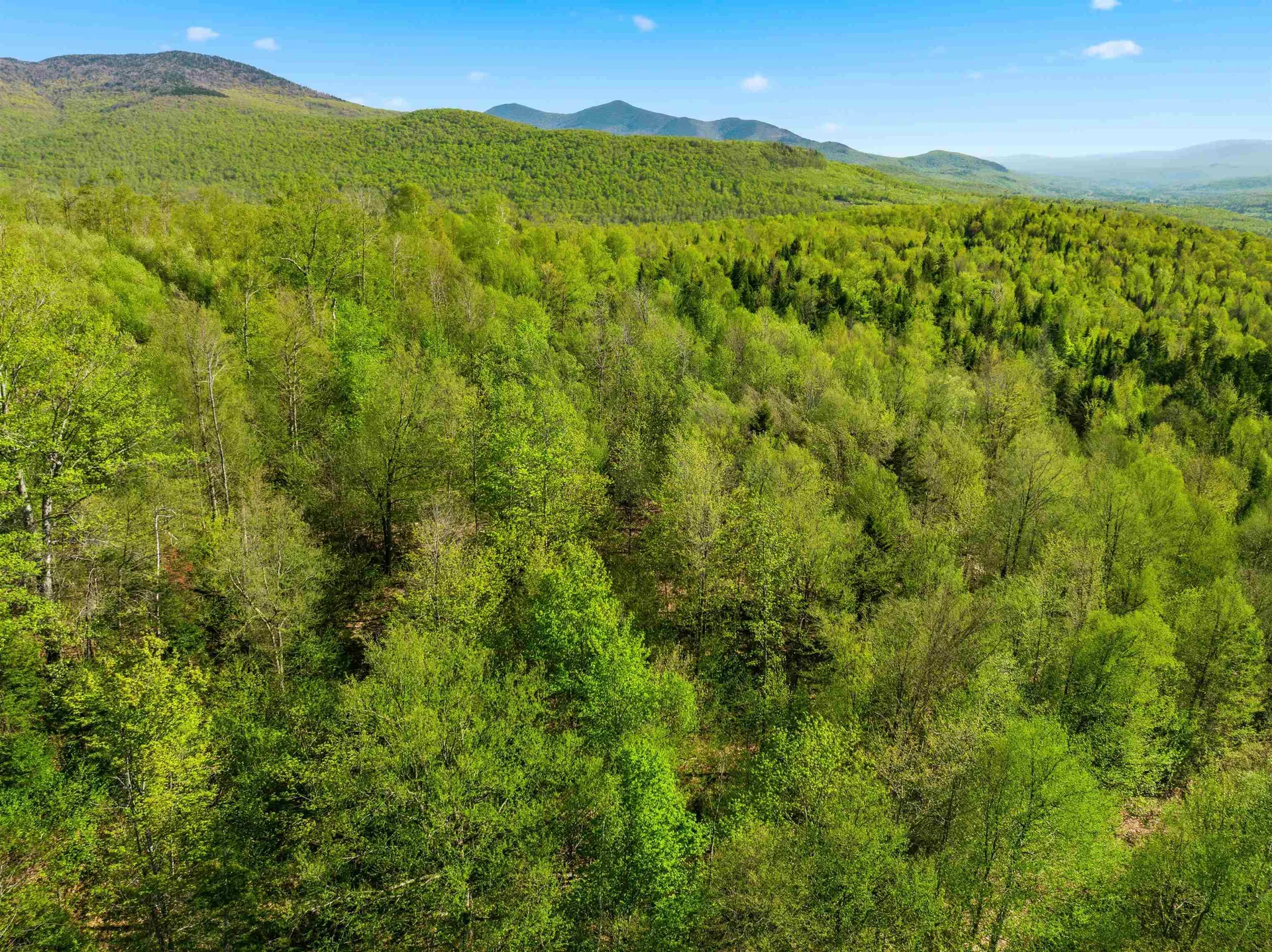 - South Jordan Hill Road Columbia NH 03576