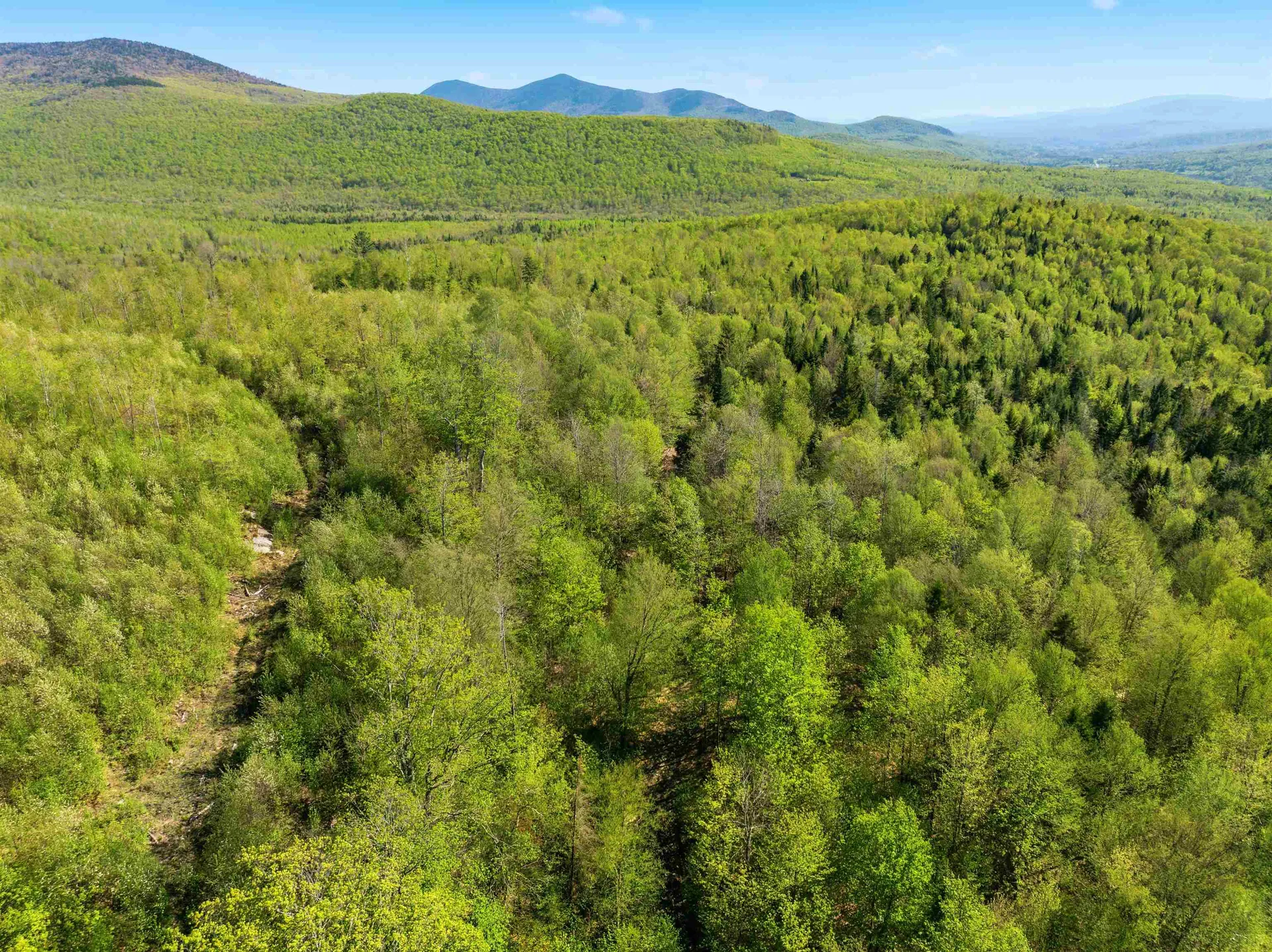 - South Jordan Hill Road Columbia NH 03576