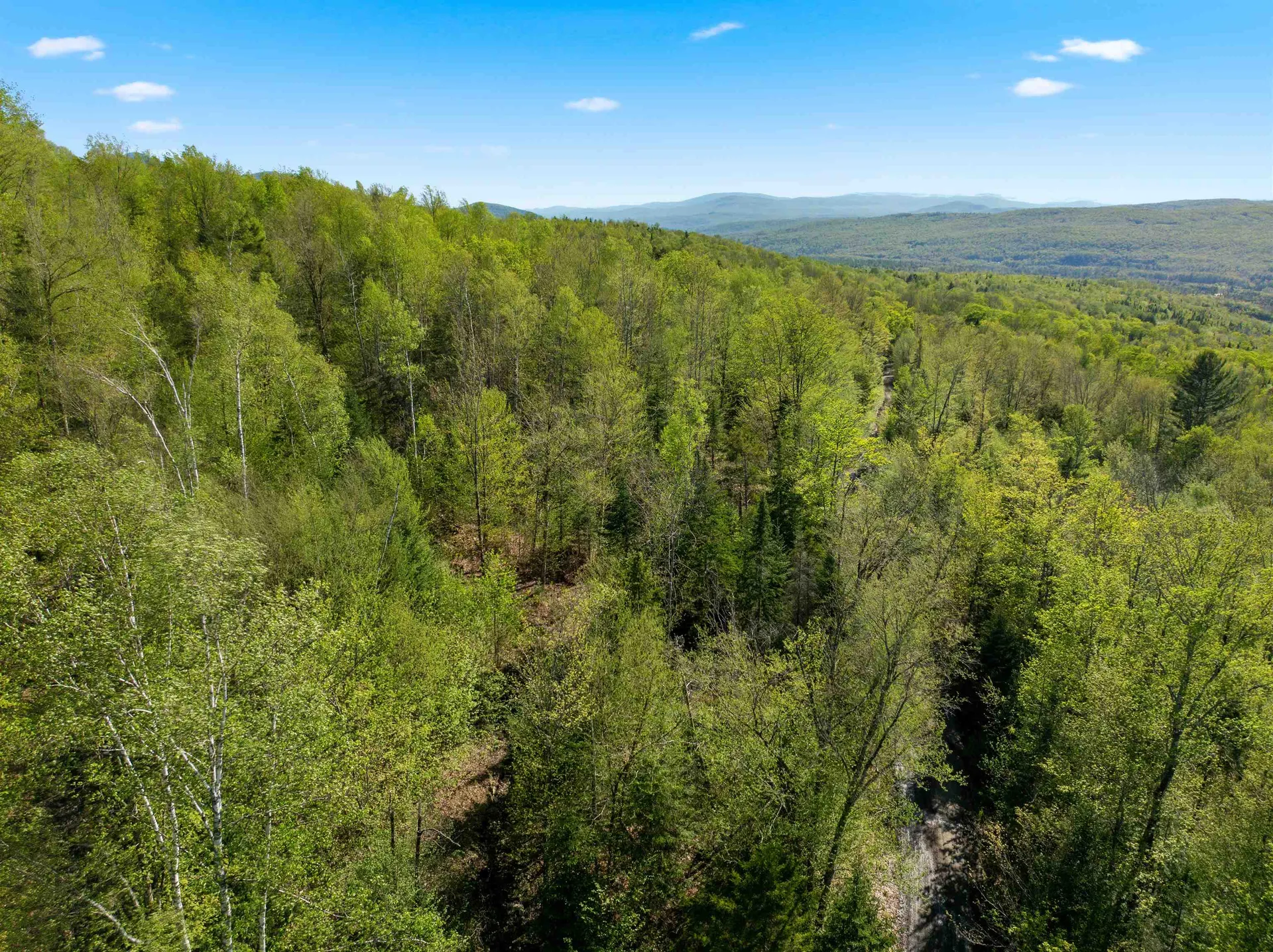 - South Jordan Hill Road Columbia NH 03576
