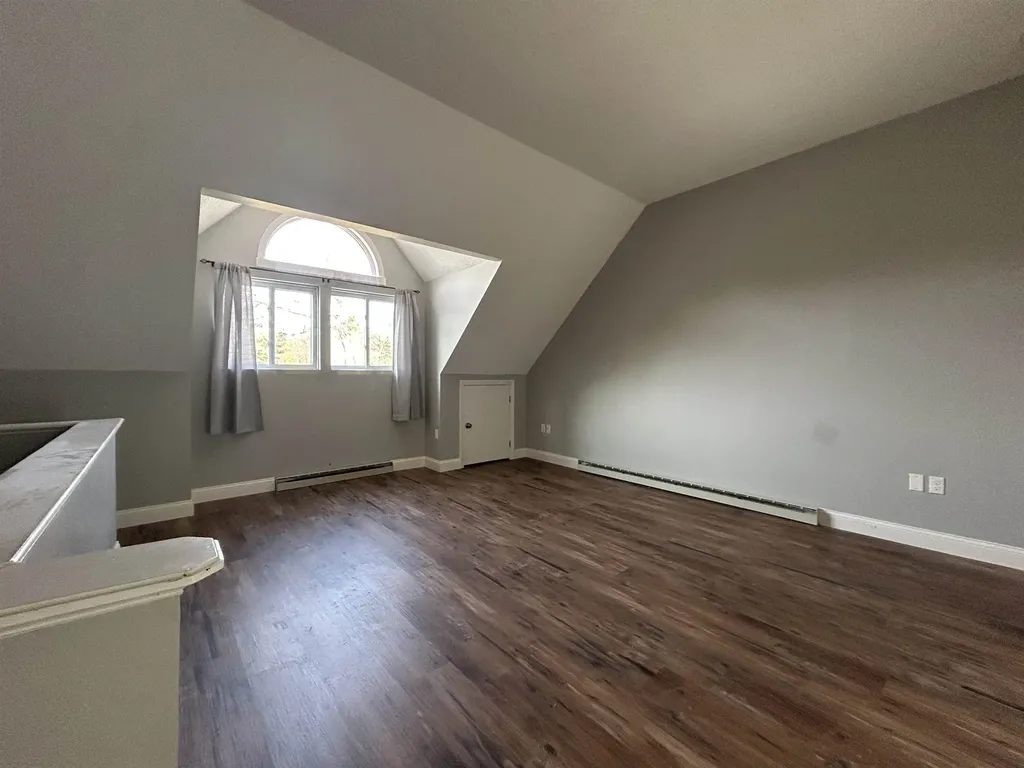 25 Hawk Road Conway NH 03860