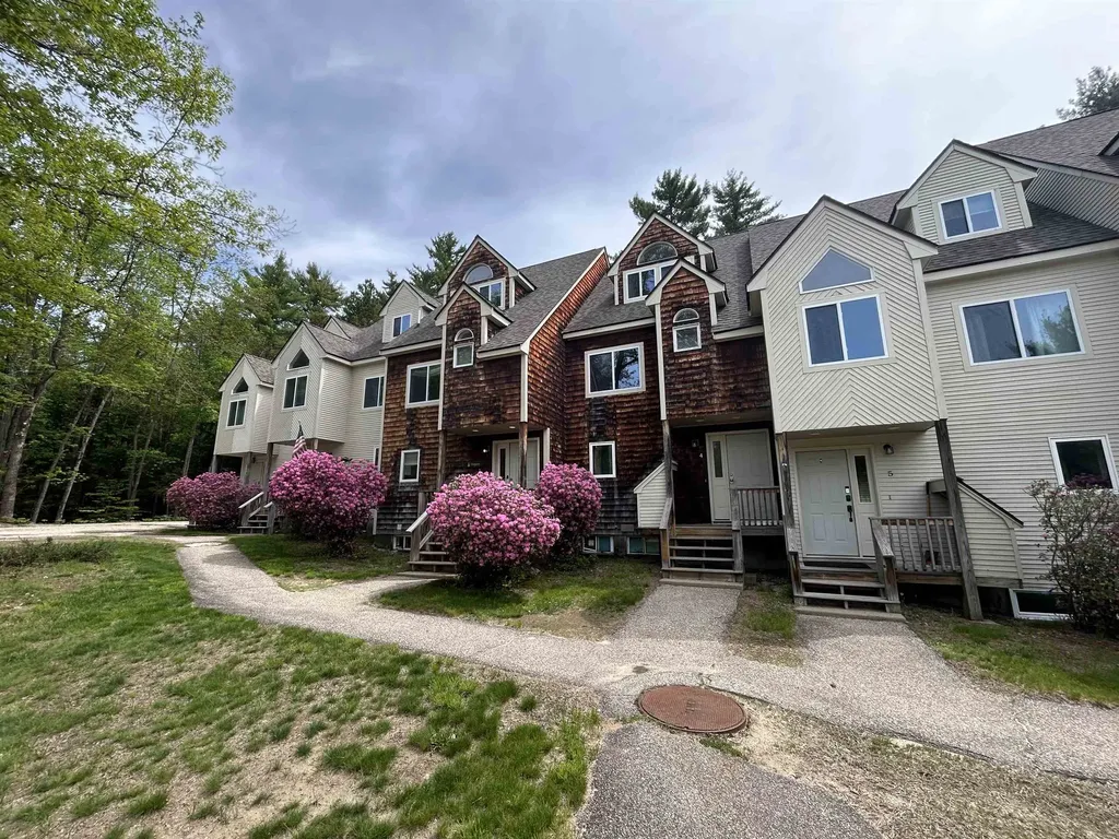 25 Hawk Road Conway NH 03860