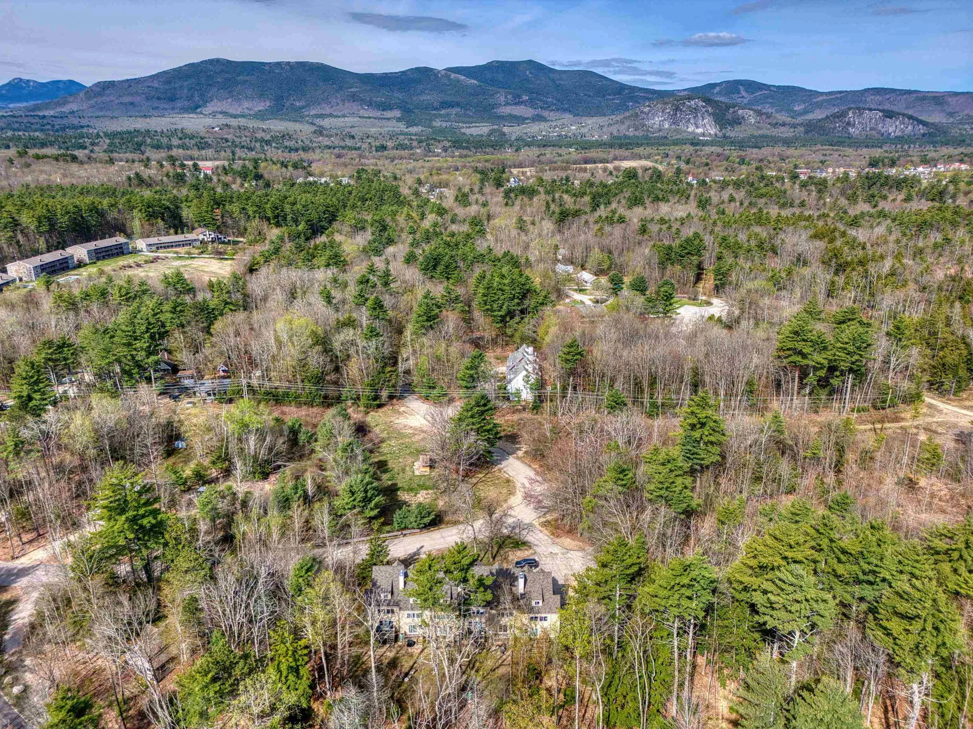 25 Hawk Road Conway NH 03860