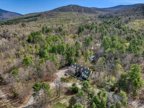 25 Hawk Road Conway NH 03860