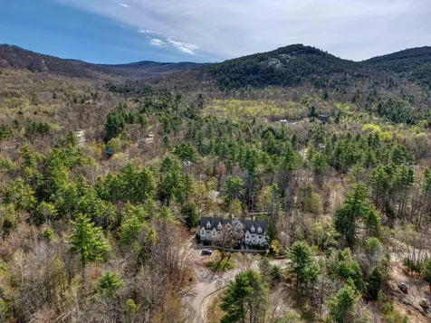 25 Hawk Road Conway NH 03860