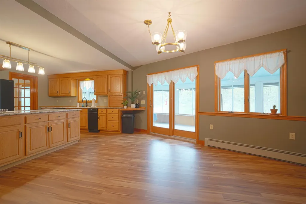 20 Mirror Lake Drive Tuftonboro NH 03853