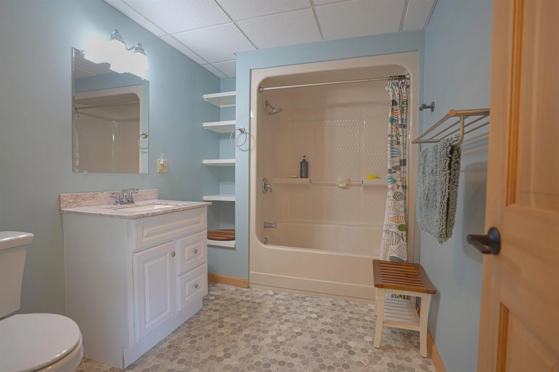 20 Mirror Lake Drive Tuftonboro NH 03853