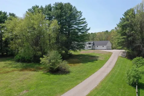20 Mirror Lake Drive Tuftonboro NH 03853