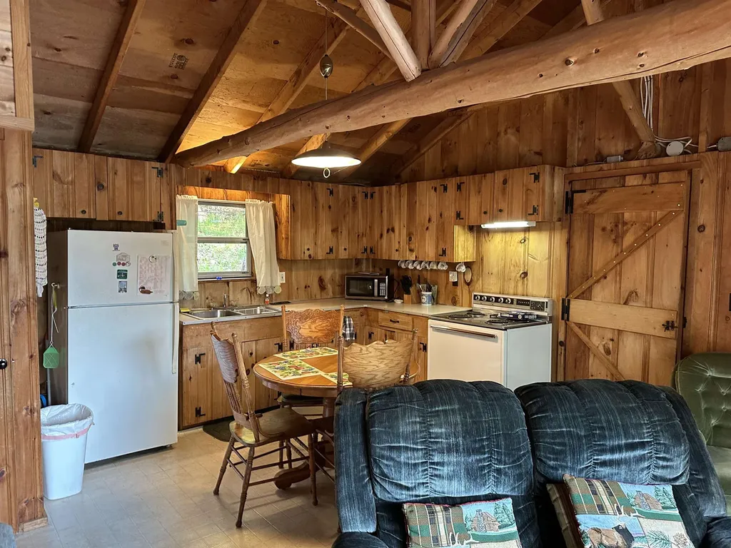 176 Upper Pratt Pond Road New Ipswich NH 03071