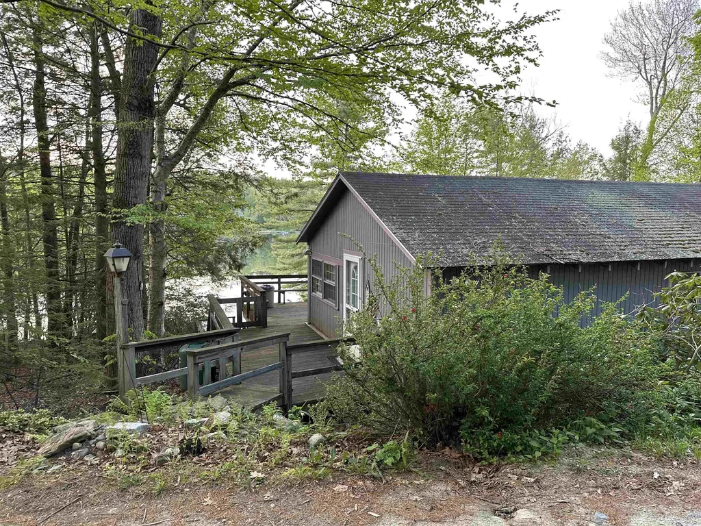 176 Upper Pratt Pond Road New Ipswich NH 03071
