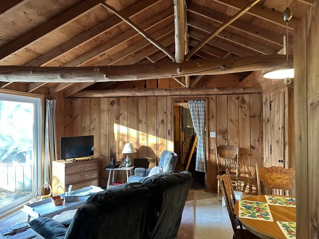 176 Upper Pratt Pond Road New Ipswich NH 03071