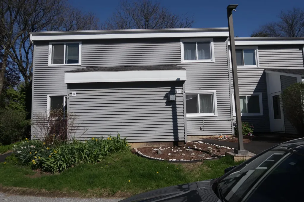 F7 Grandview Drive South Burlington VT 05403