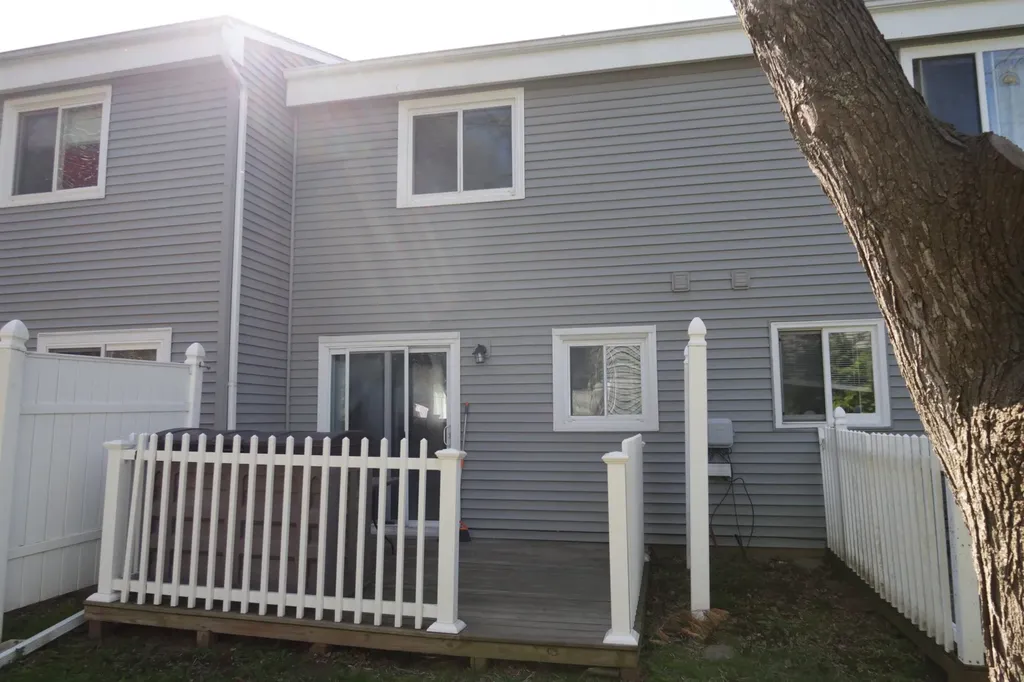 F7 Grandview Drive South Burlington VT 05403