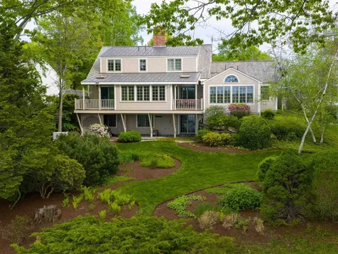 38 Ducks Head Road New Castle NH 03854