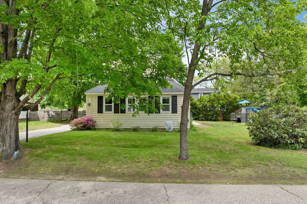 15 Snow Street Concord NH 03303