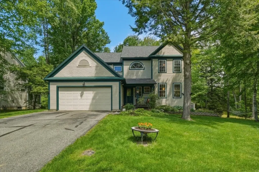 64 Stonegate Lane Shelburne VT 05482