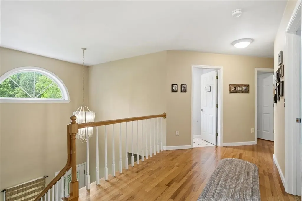 64 Stonegate Lane Shelburne VT 05482