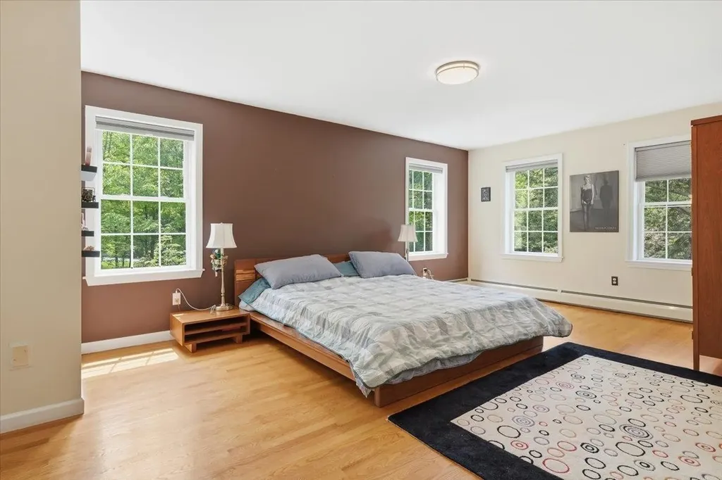 64 Stonegate Lane Shelburne VT 05482