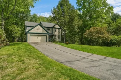 64 Stonegate Lane Shelburne VT 05482