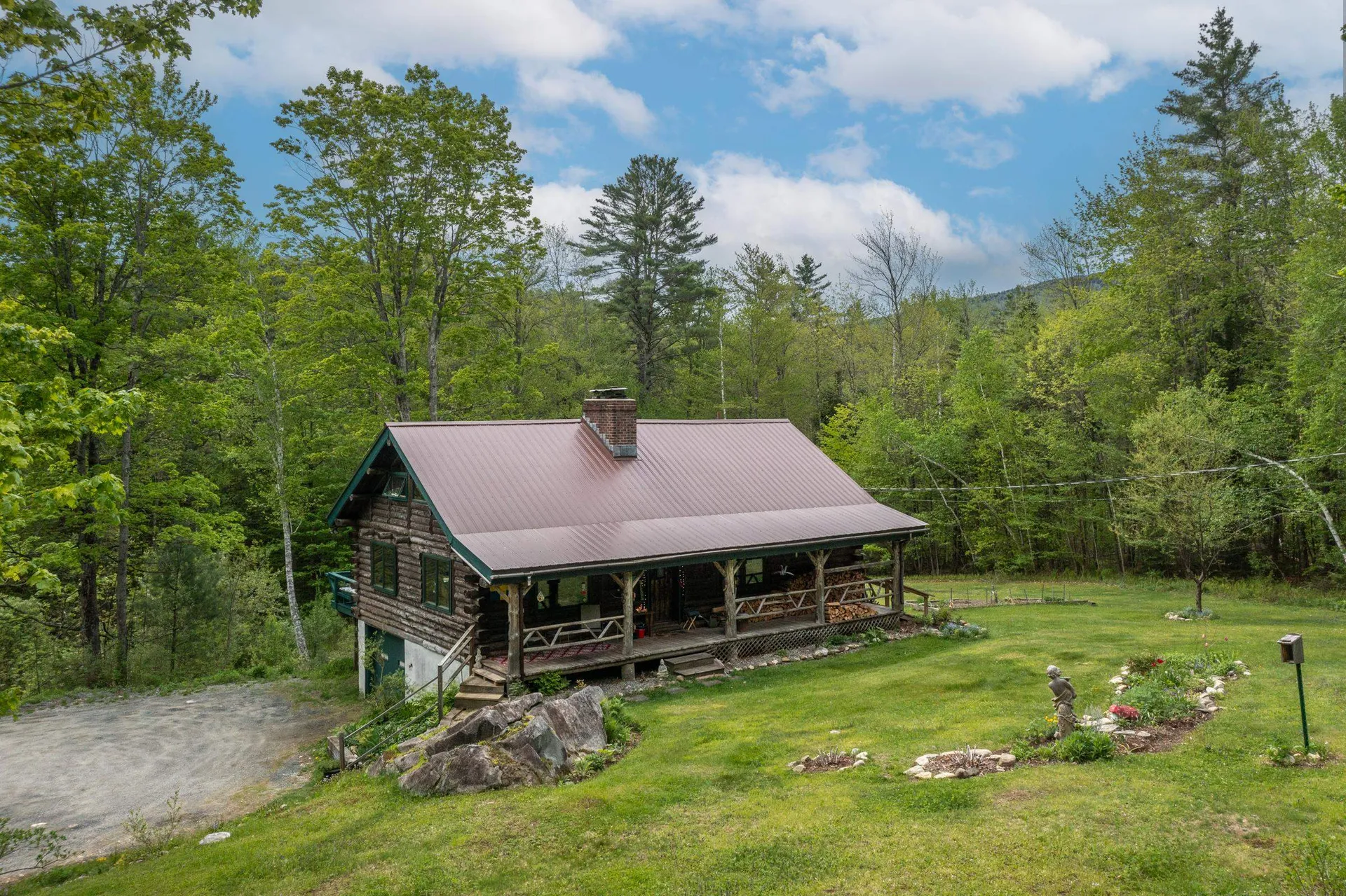 287 Powder Mill Road Londonderry VT 05148