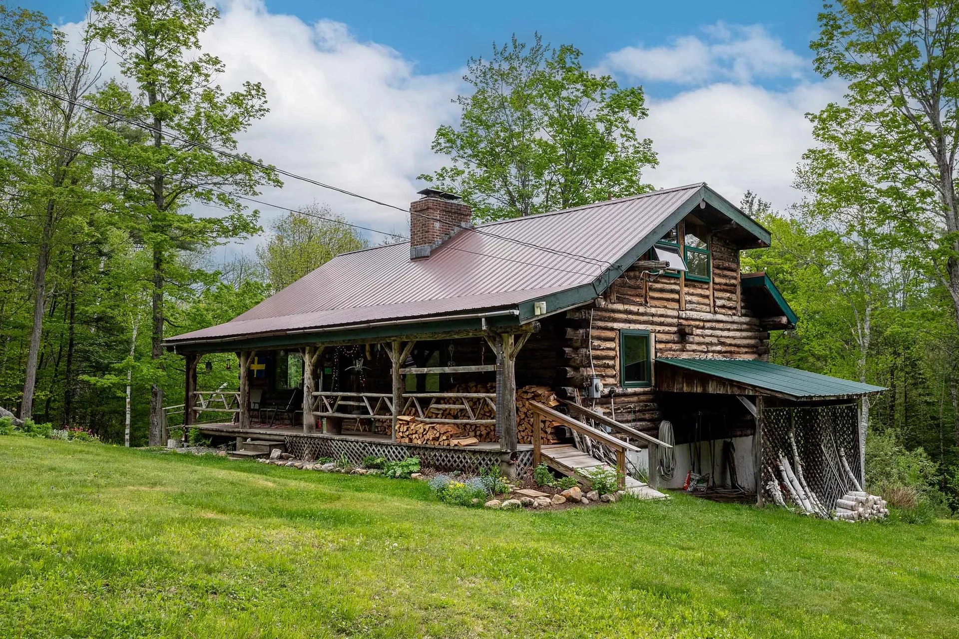 287 Powder Mill Road Londonderry VT 05148
