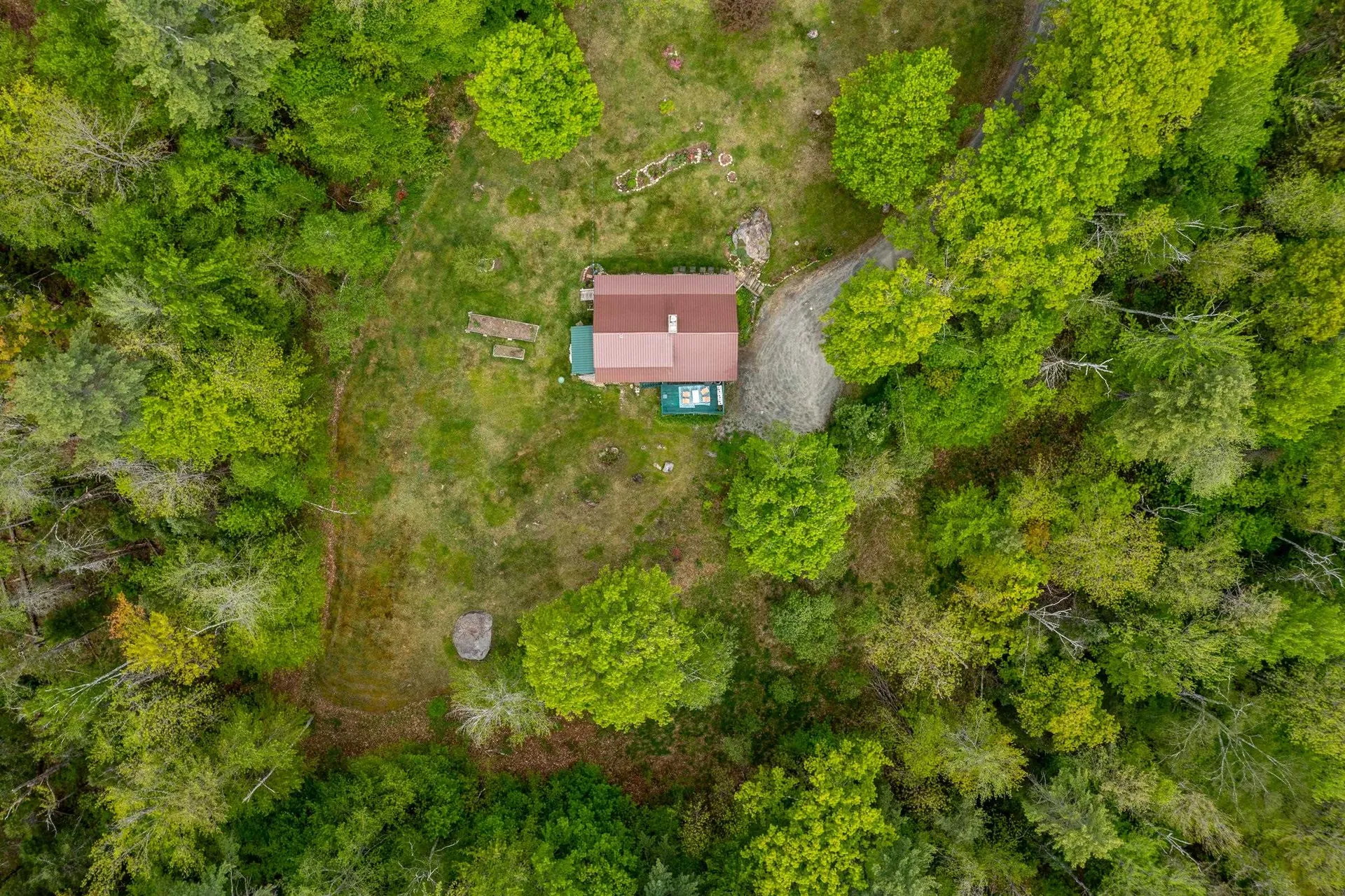 287 Powder Mill Road Londonderry VT 05148