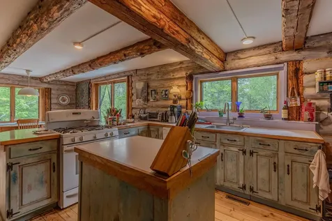 287 Powder Mill Road Londonderry VT 05148