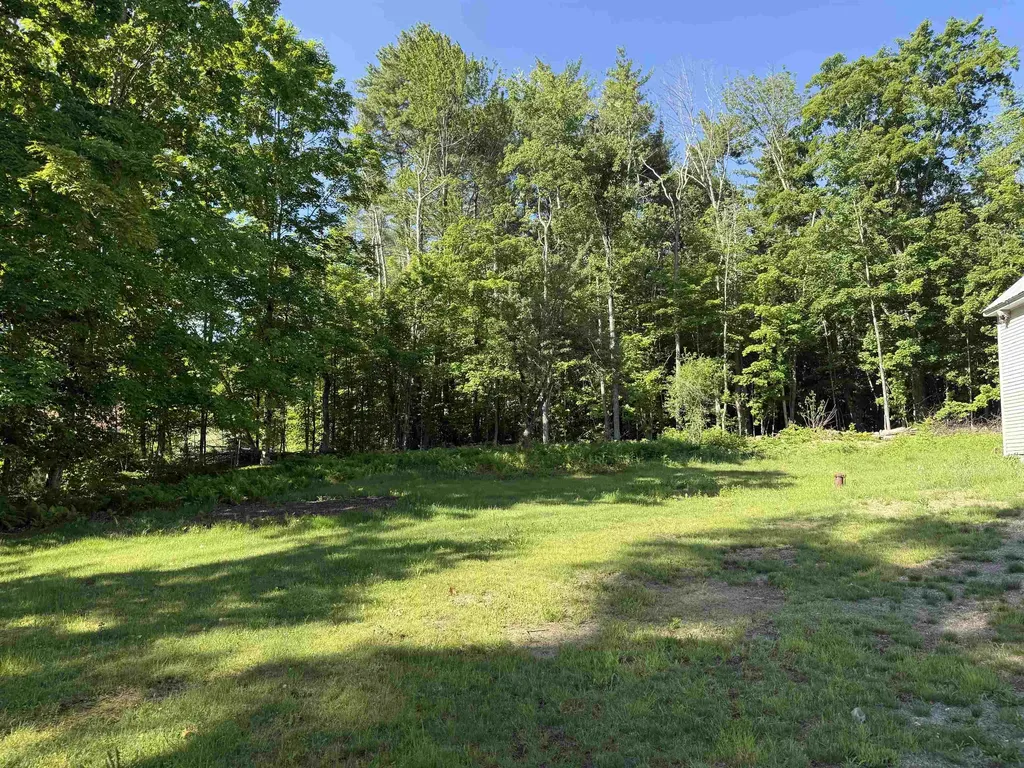 7 Water Village Road Ossipee NH 03864