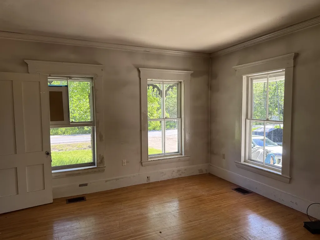 7 Water Village Road Ossipee NH 03864