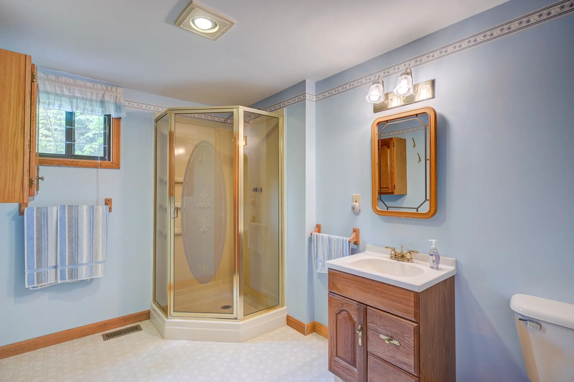 51 Pequawket Drive Conway NH 03818