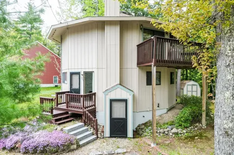 51 Pequawket Drive Conway NH 03818