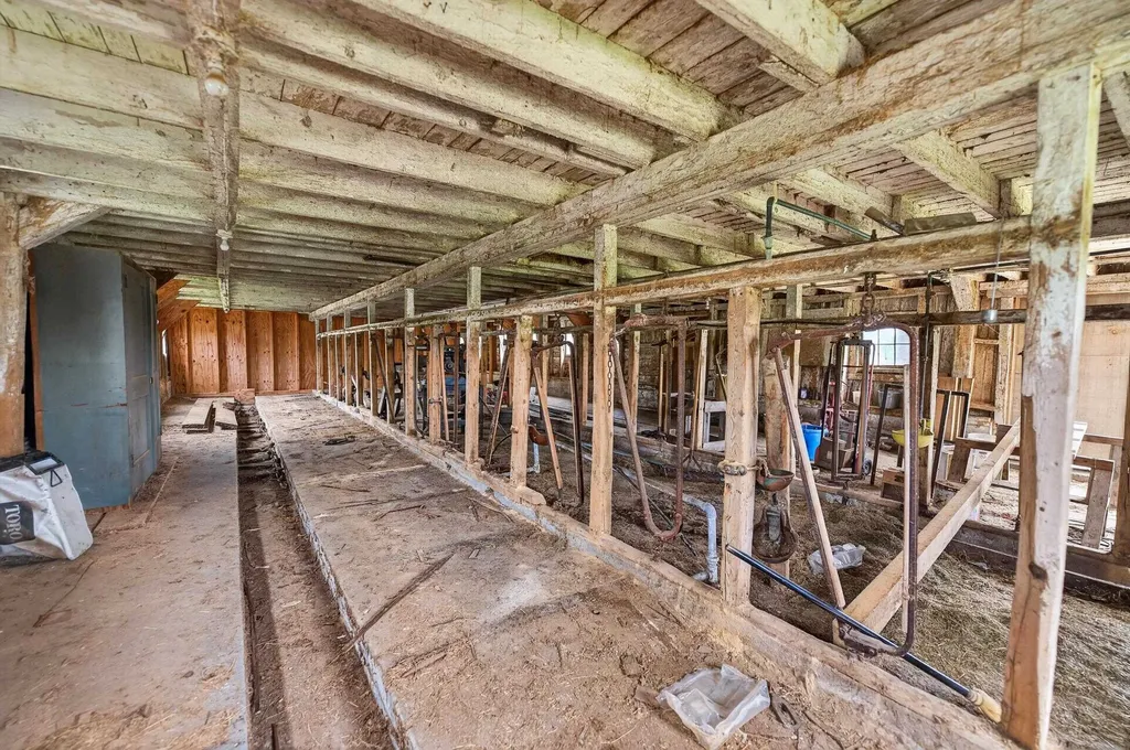 2245 Burrington Hill Road Whitingham VT 05361