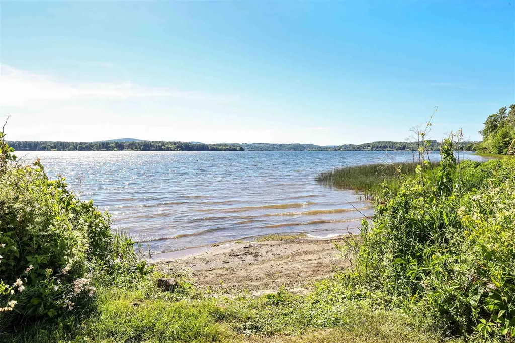 424 Miller Way Newport Town VT 05857