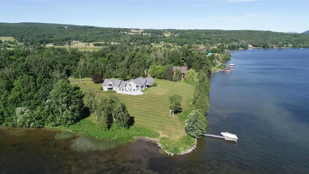 424 Miller Way Newport Town VT 05857