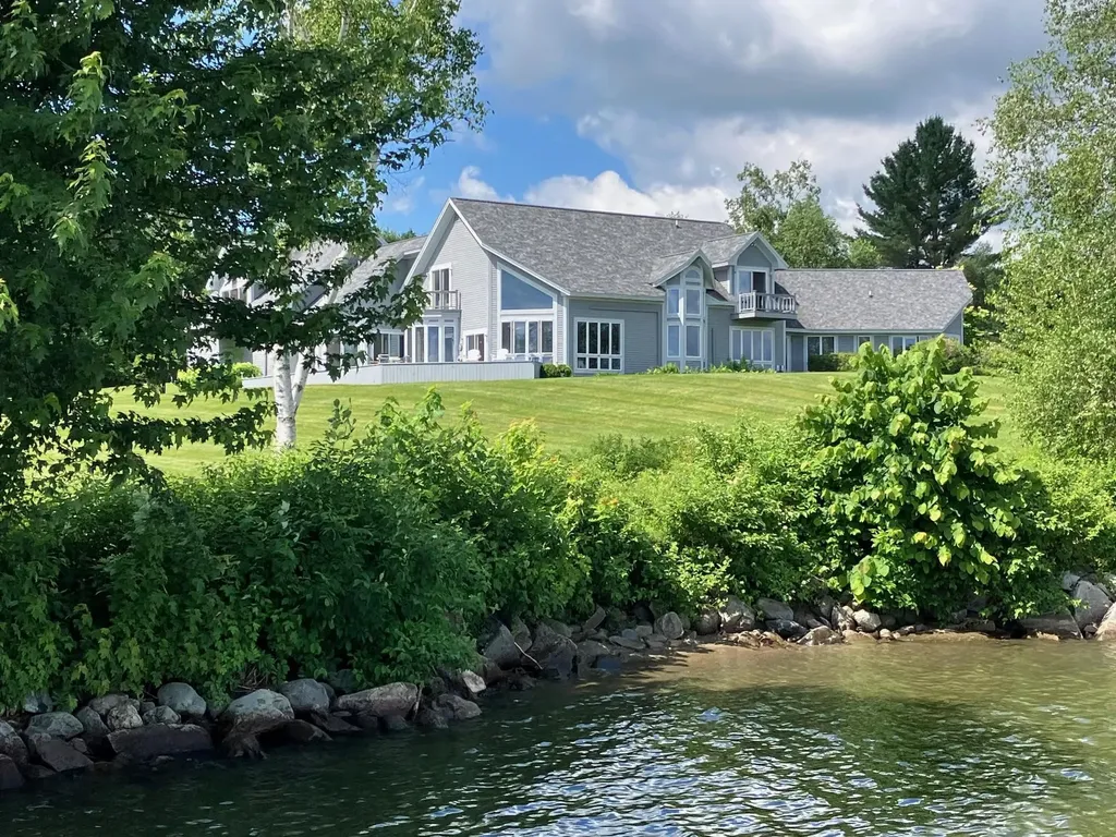 424 Miller Way Newport Town VT 05857