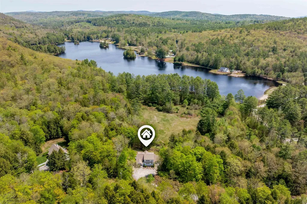 74 South Beach Drive Croydon NH 03773