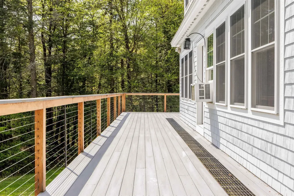 74 South Beach Drive Croydon NH 03773