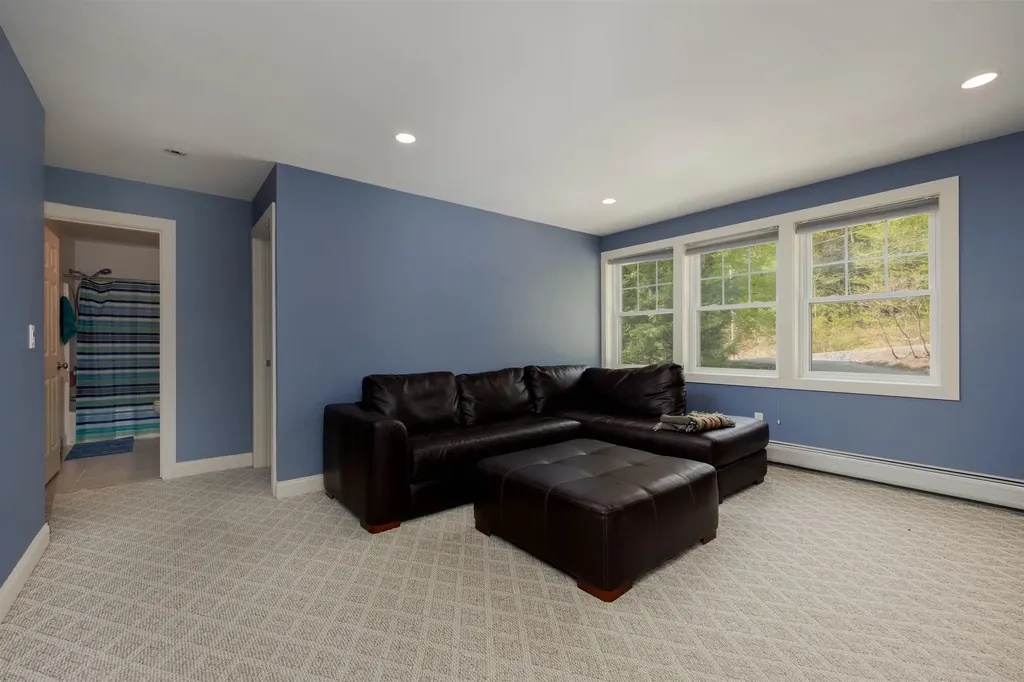 74 South Beach Drive Croydon NH 03773