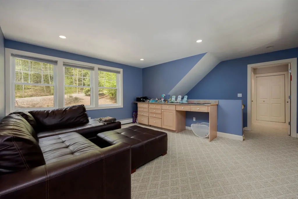 74 South Beach Drive Croydon NH 03773