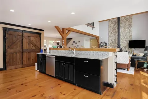 74 South Beach Drive Croydon NH 03773