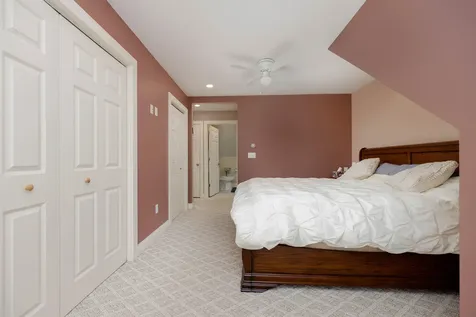 74 South Beach Drive Croydon NH 03773
