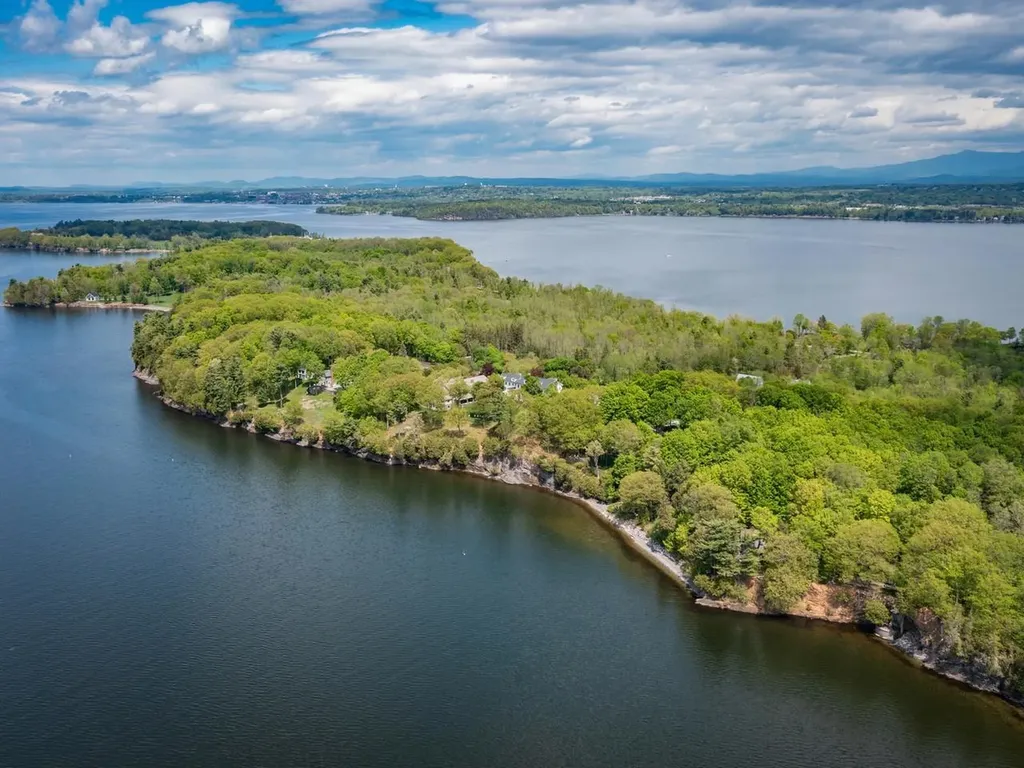 187 Morgan Drive Shelburne VT 05482
