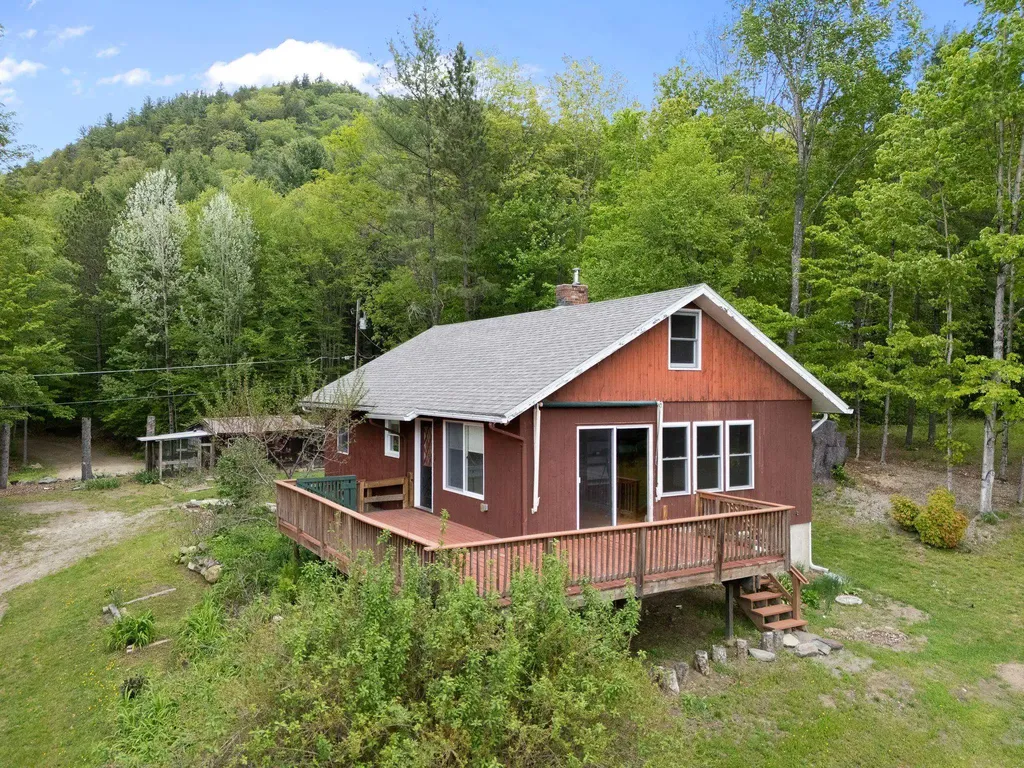 366 Hague Road Dummerston VT 05301