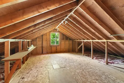 366 Hague Road Dummerston VT 05301