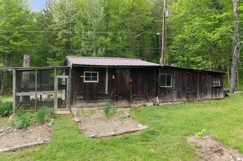 366 Hague Road Dummerston VT 05301