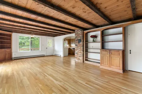366 Hague Road Dummerston VT 05301