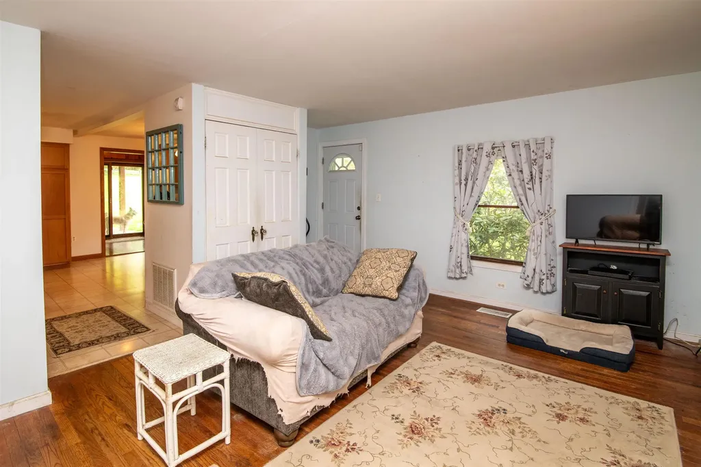 1529 Belmont Road Mount Holly VT 05730