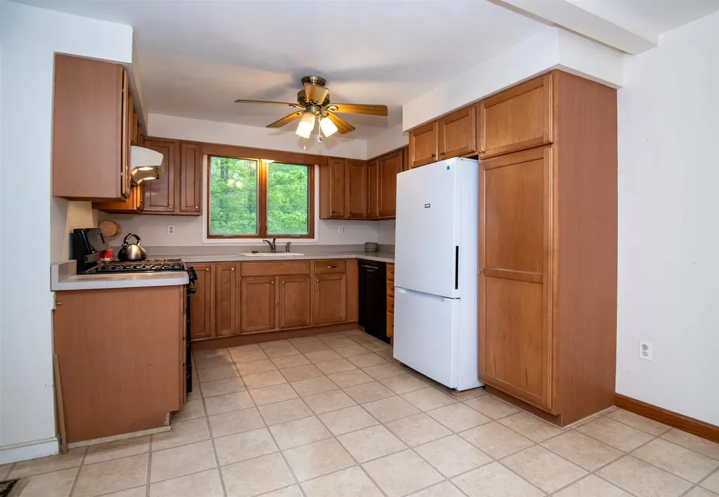 1529 Belmont Road Mount Holly VT 05730