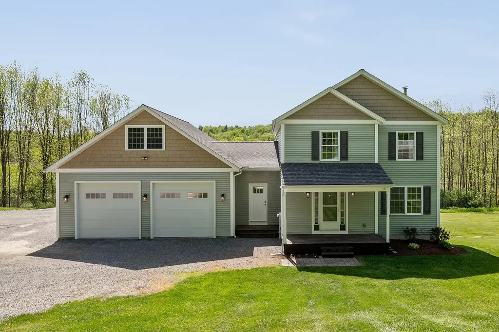 391 Duffy Road Milton VT 05468