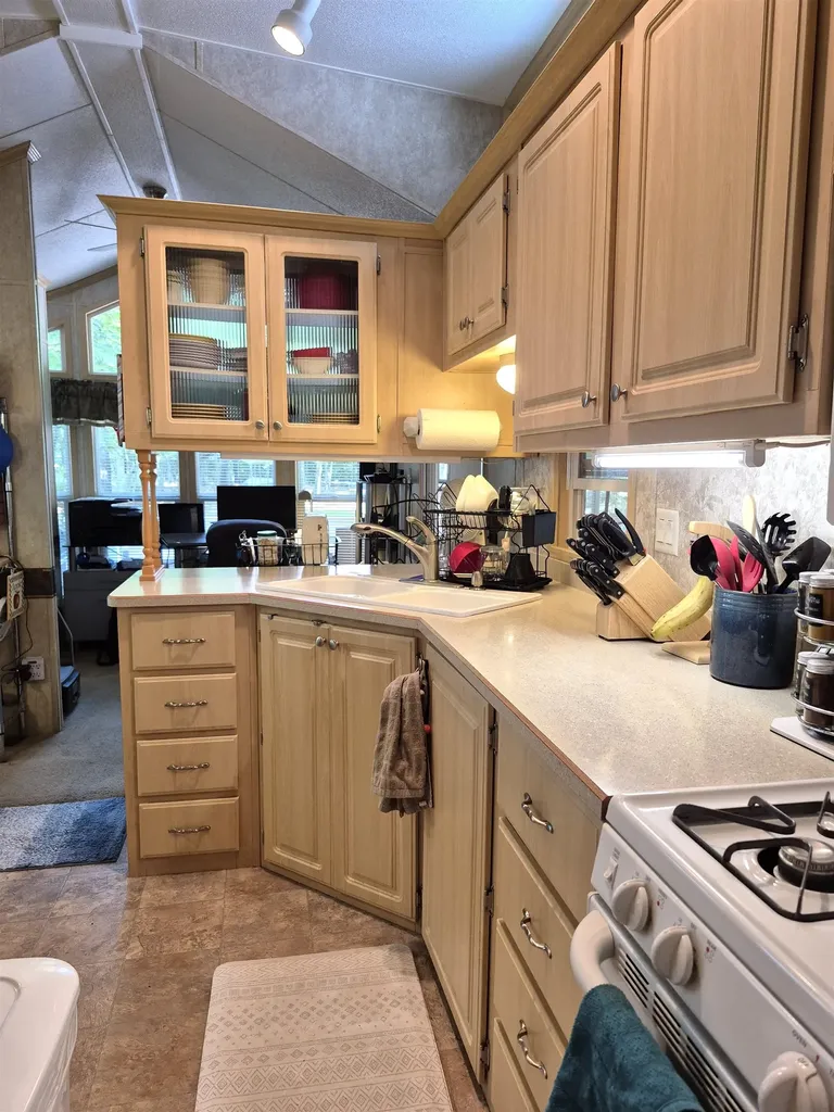 40 Pine Road Wakefield NH 03830